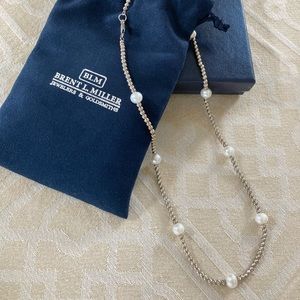 17” Brushed silver beads and faux pearl Choker